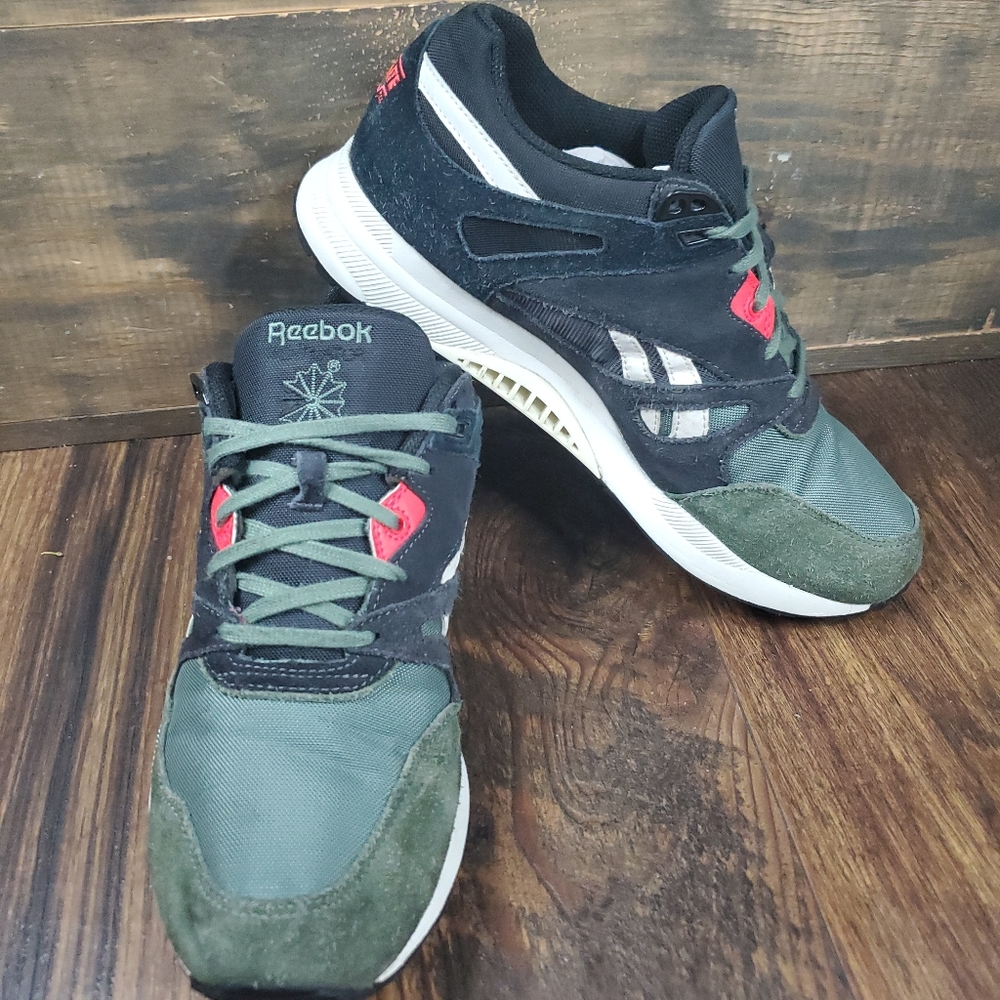 Reebok Ventilator Hexalite Suede Green Limited Edition Shoes Mens Size 10
